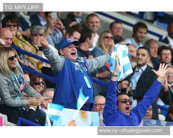 足球明星女友现场助威激情四溢为爱人加油助力精彩赛事 足球明星女友现场助威激情四溢为爱人加油助力精彩赛事